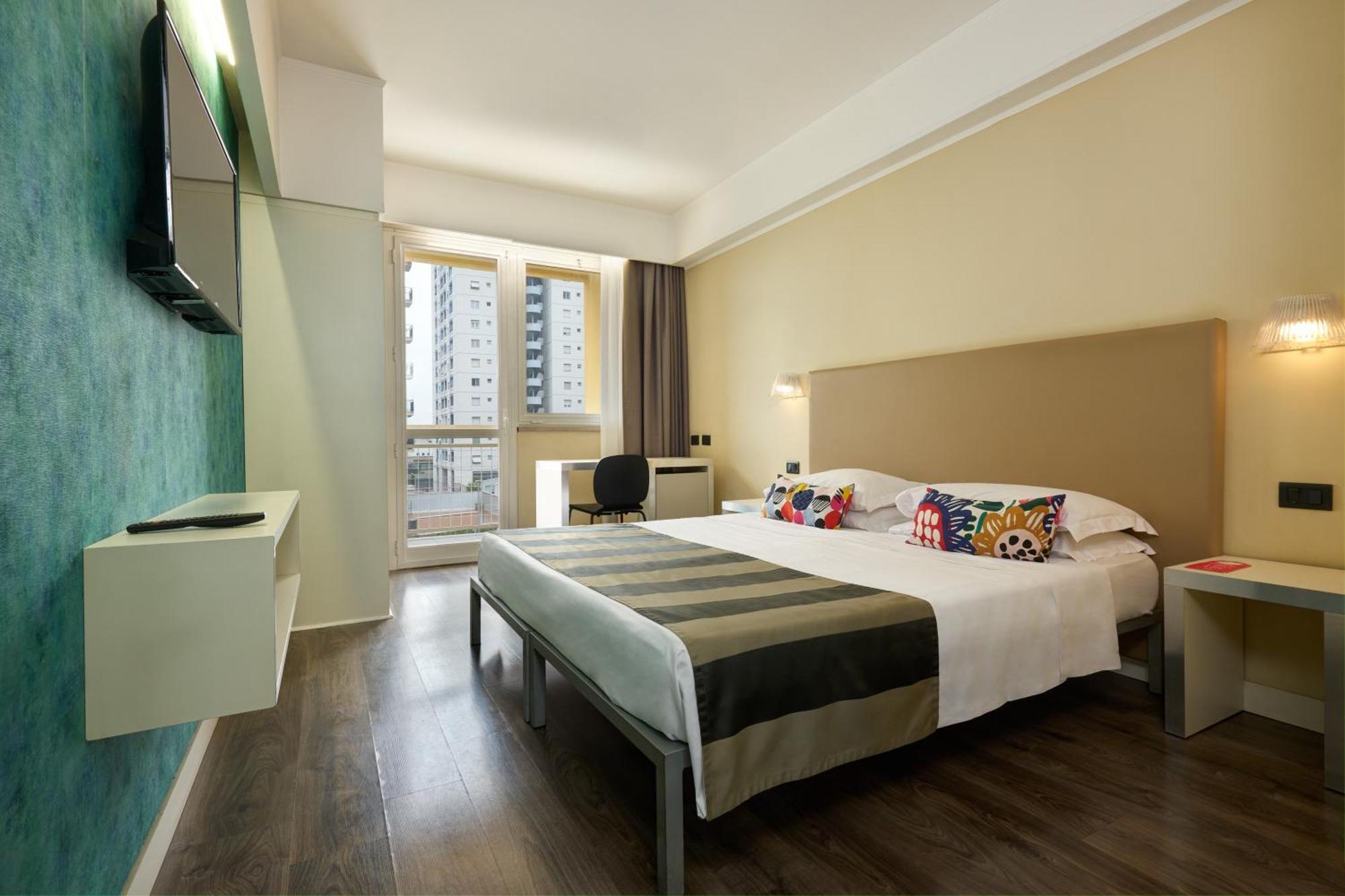 Hotel Roma Tor Vergata Bagian luar foto