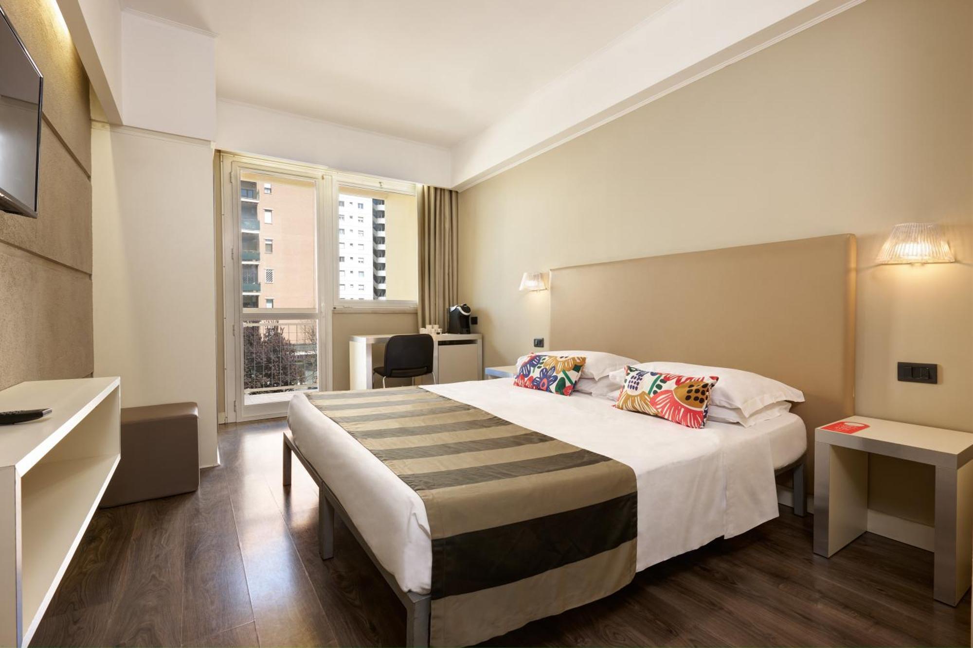 Hotel Roma Tor Vergata Bagian luar foto