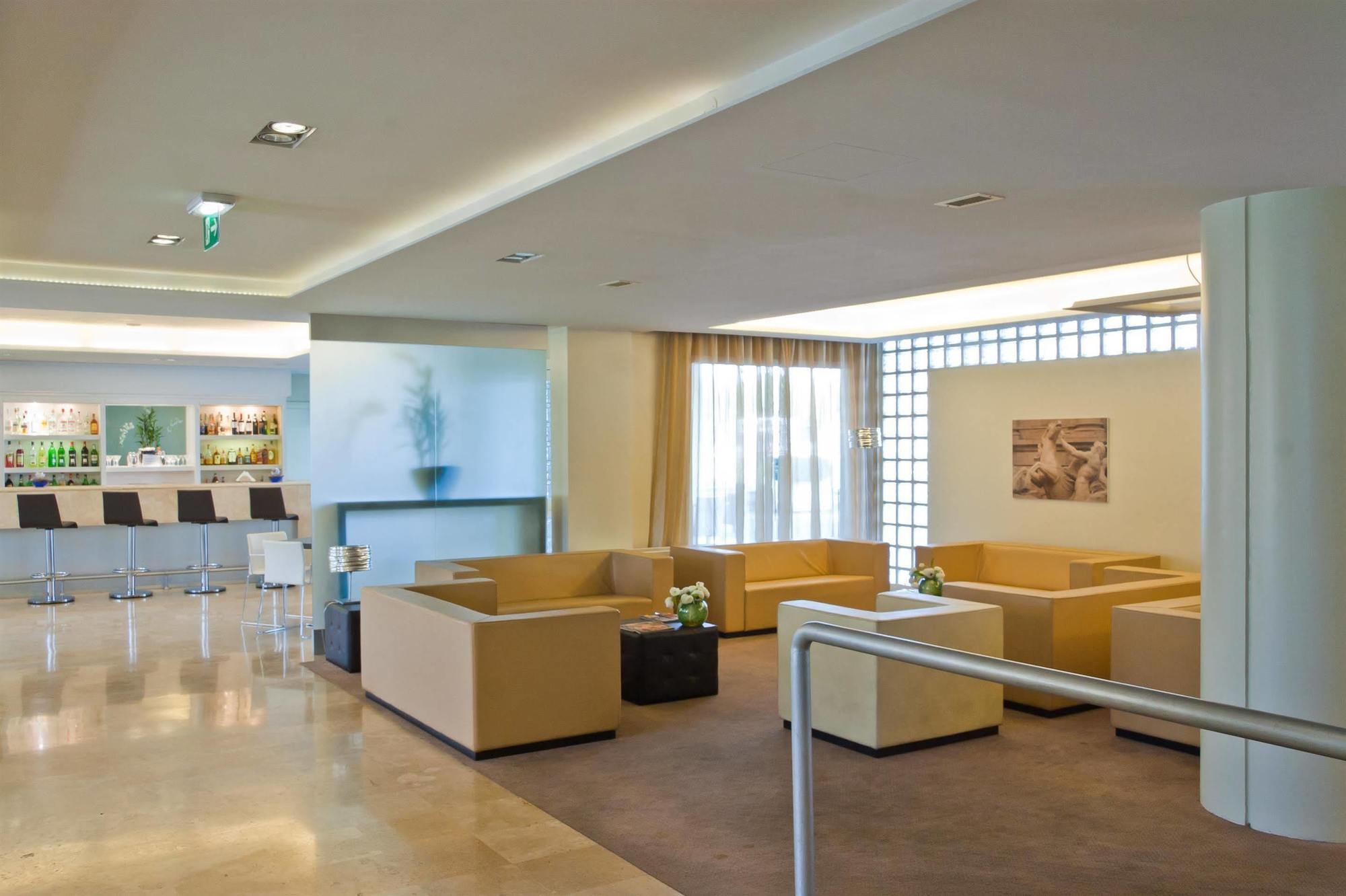 Hotel Roma Tor Vergata Bagian luar foto
