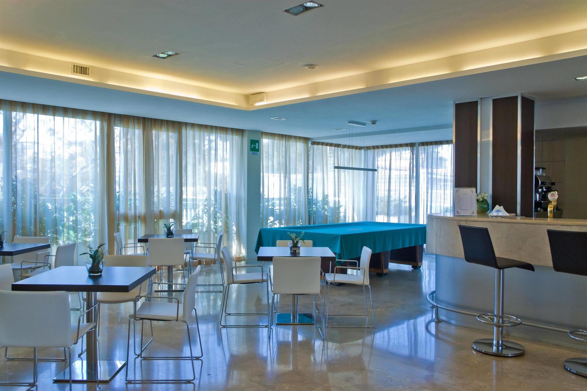 Hotel Roma Tor Vergata Bagian luar foto